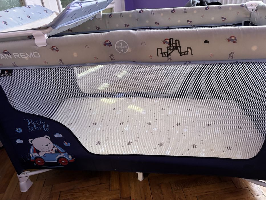 Бебешки кошари  2 броя за 30 евро