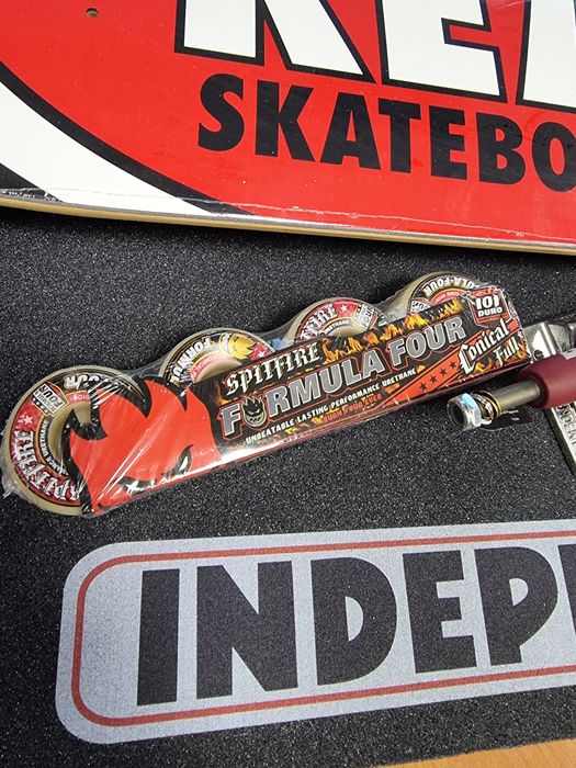 Професионален скейтборд REAL 8.12  с 20%отстъпка