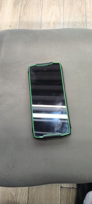 Телефон в хорошем состояние