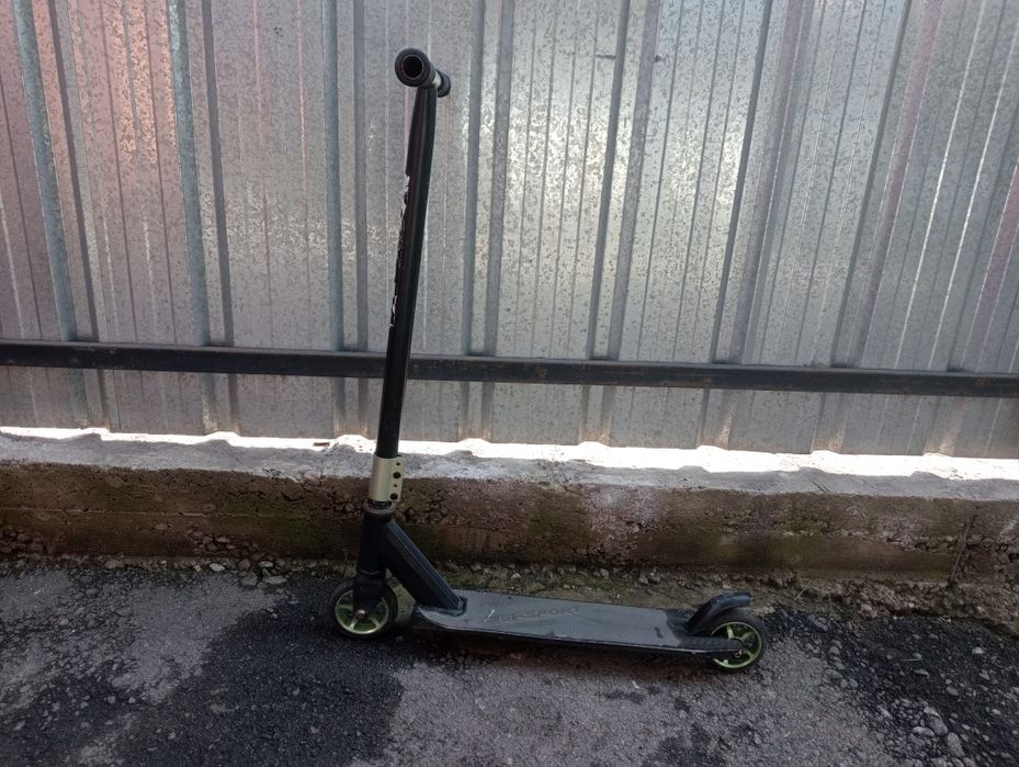 Самокат трюковой