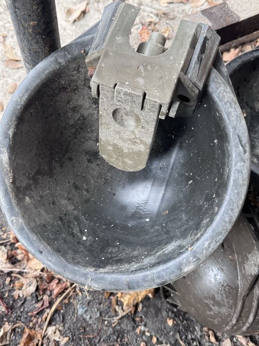 Поилка для скота