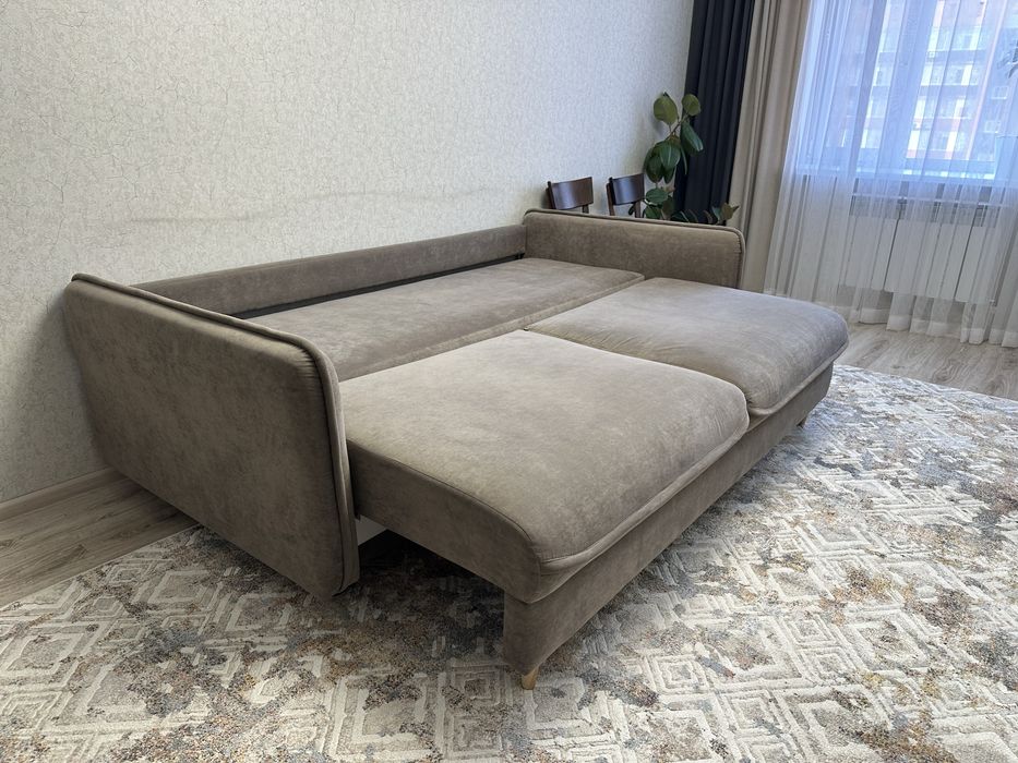 Продается Диван.