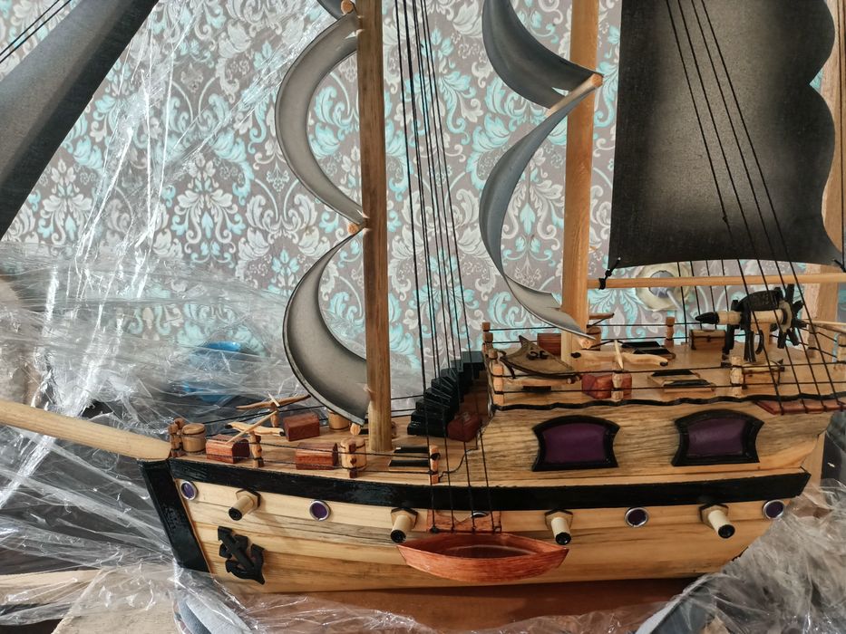 Корабль ручной работы