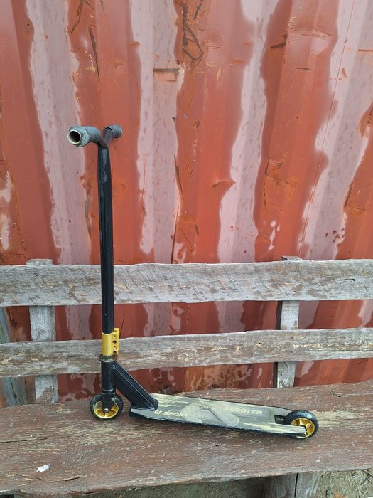 Трюковой самокат