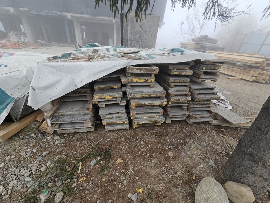 Продам опалубку доя колонн