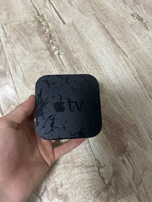 Vand Apple tv 4 bucati