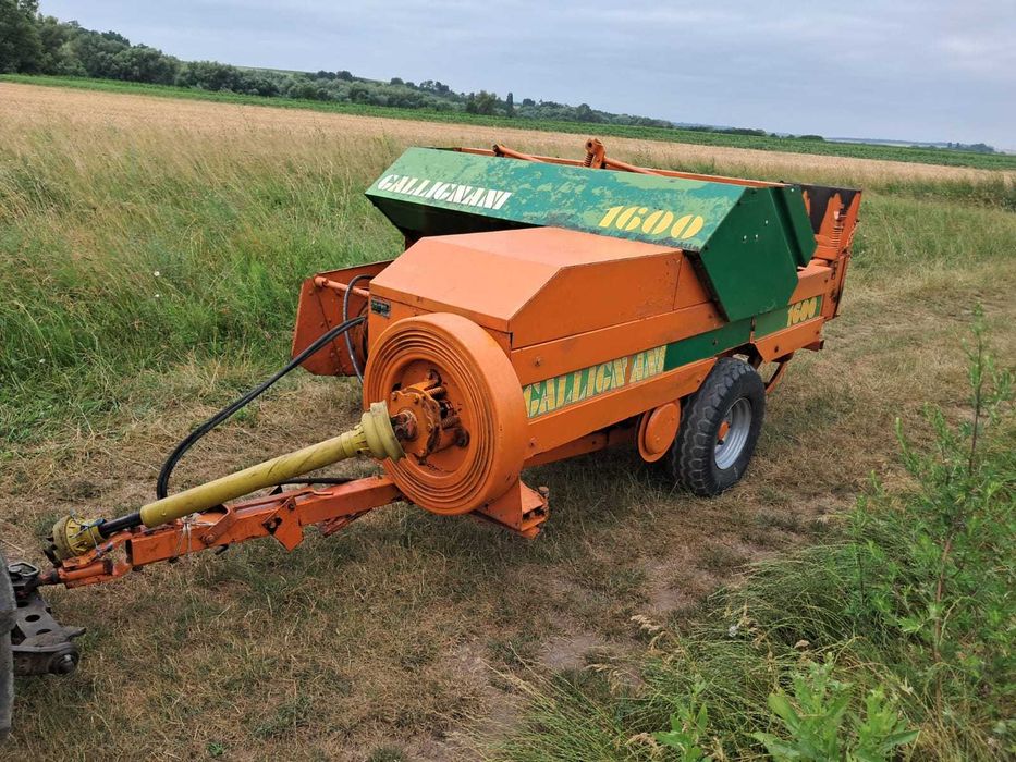 balotiera marca Gallignani model 1600