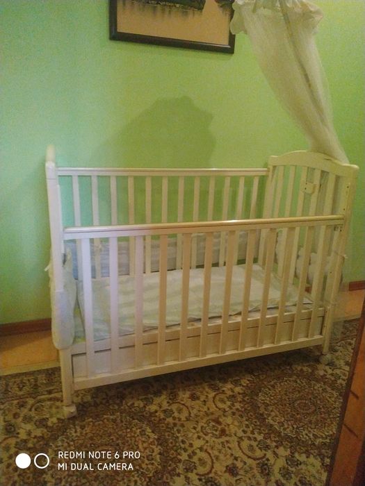 Манеж деревянный