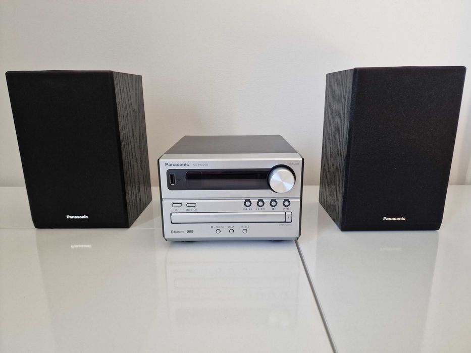 Sistem Audio Panasonic SC-PM250ECS, 20W, USB, Bluetooth, Radio, CD