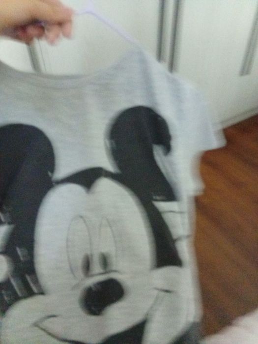 Футболка Mickey Mouse б/у
Носилась аккуратно, состояние очень хорошее.