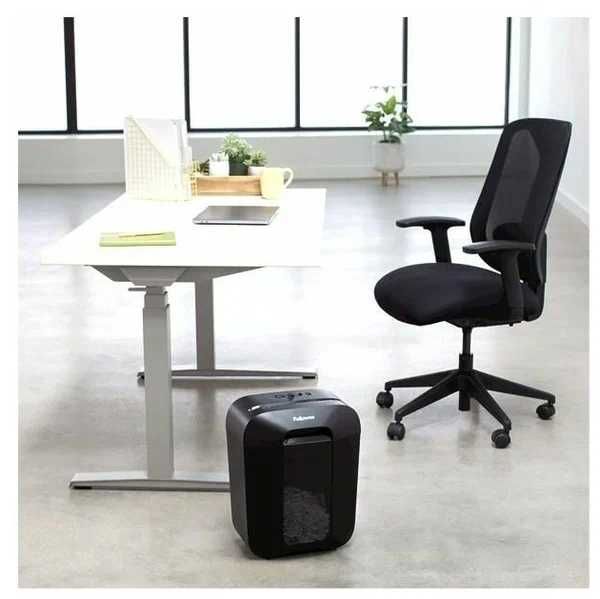 Шредер Fellowes PowerShred LX45 черный FS-44005 Скидки !!!