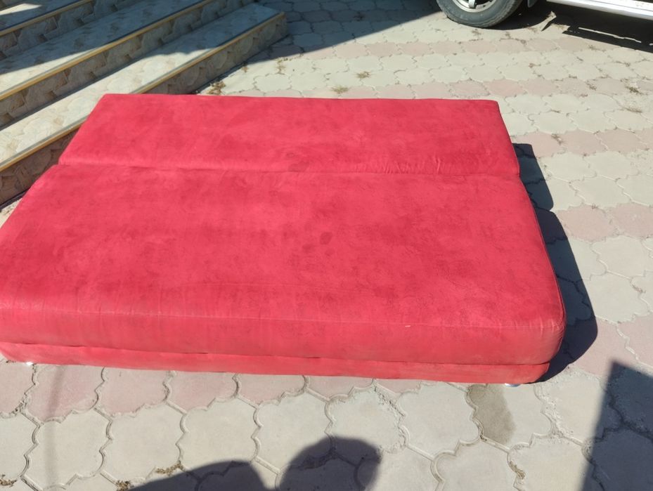 Продам  раскладной диван