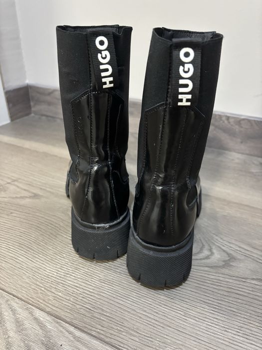 Боти челси - марка Boss