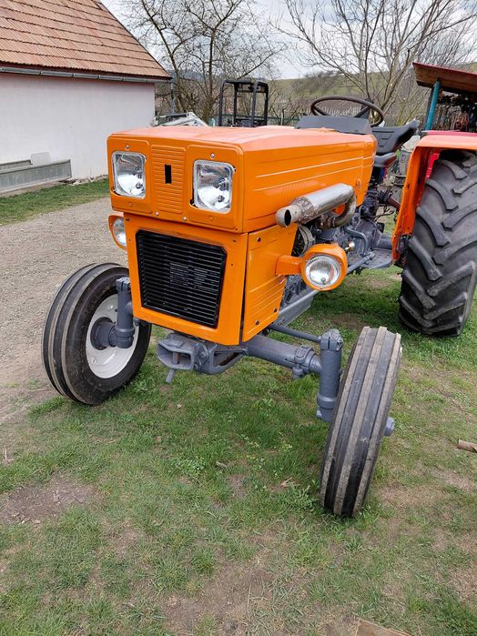 Vand tractor utb 550