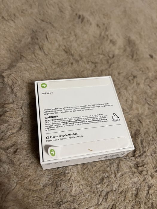 Airpods 4 Active Noise Cancellation