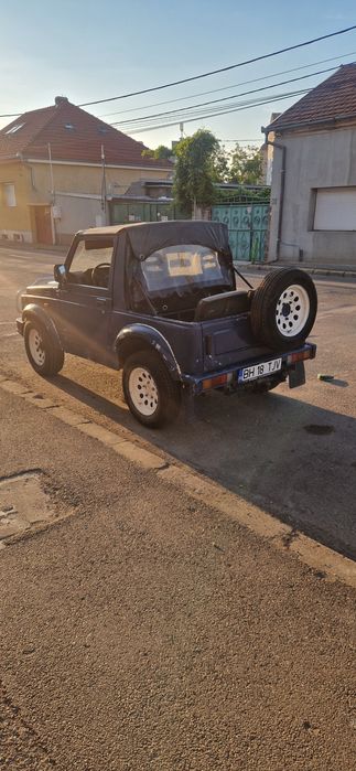 Suzuki Samurai Sj