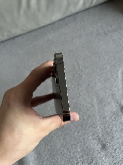 Iphone 12 pro продам