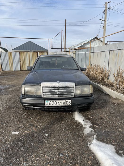 Мерседес бенз 124