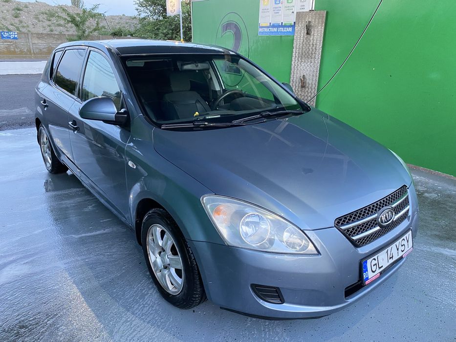 Kia Ceed 2009 1.4 Benzina
