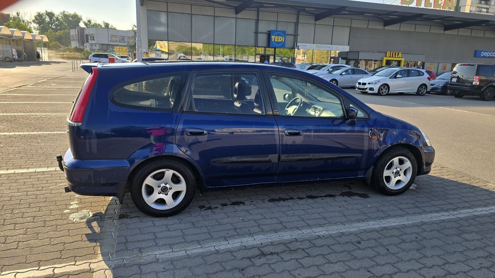 Honda Stream  продава