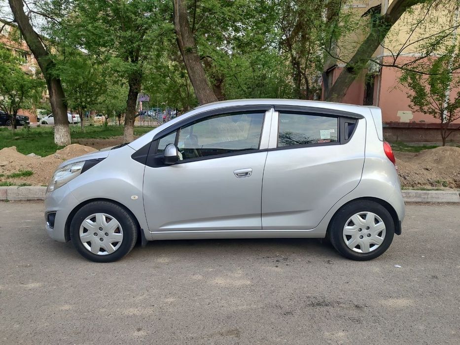 Спарк автомат 2015г. 48500 пробег