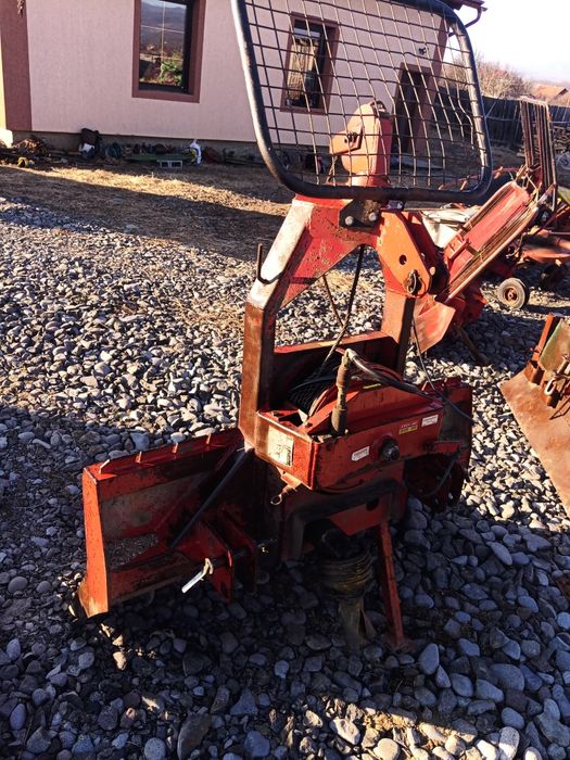 Troliu pentru tractor