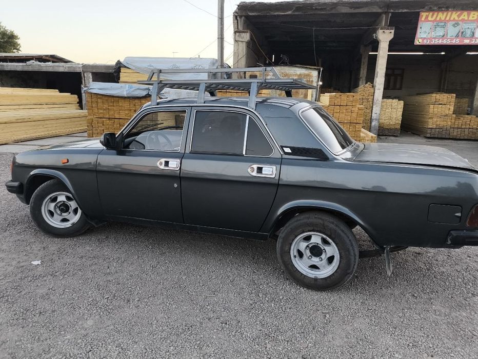 Волга автомашина