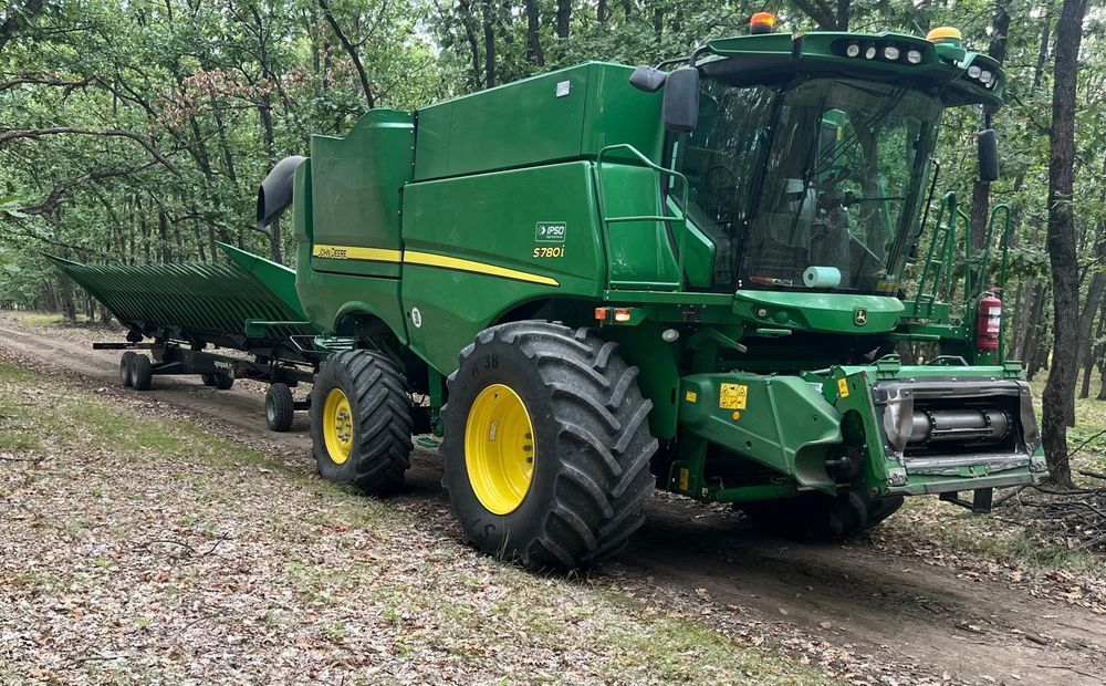 John Deere s780i