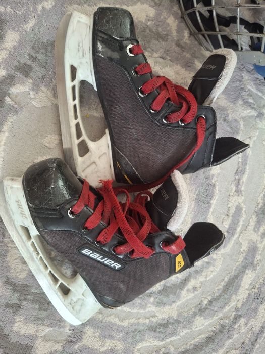 Хоккейные принадлежности