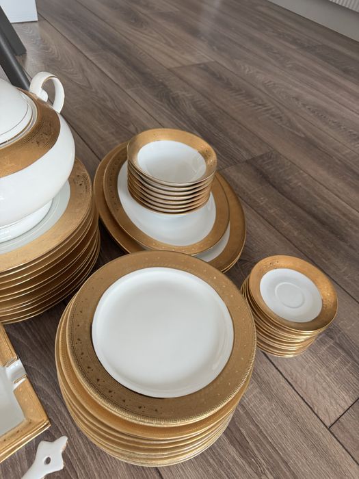 Сервиз чайно-столовый