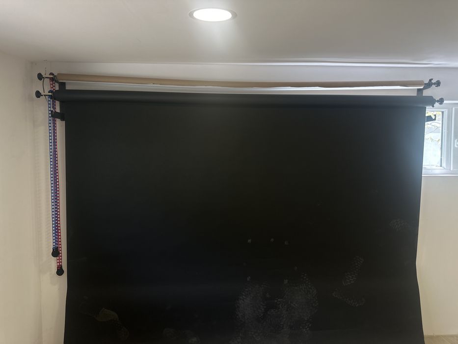 Vand sistem profesional suport fundal foto video cu prindere pe perete sau tavan pentru 2 role de fundal