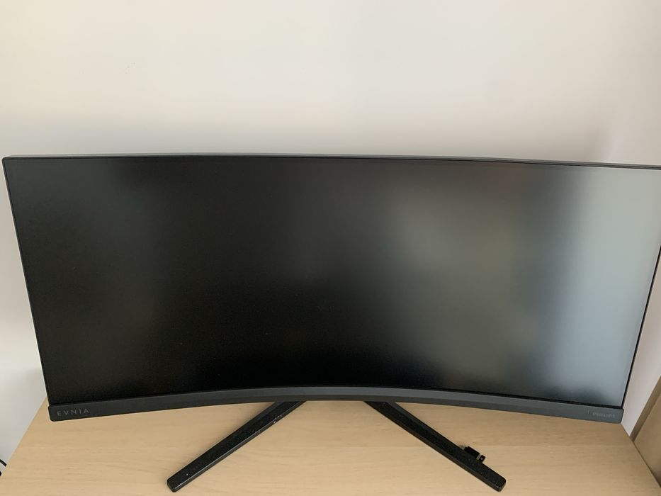 Monitor Philips ultrawide 34’ 180hz in garantie + periferice