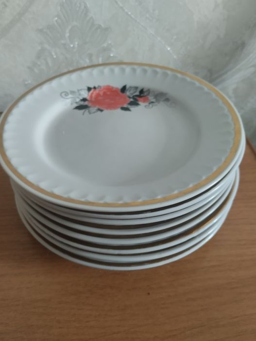 Продам тарелки, в отличном состоянии