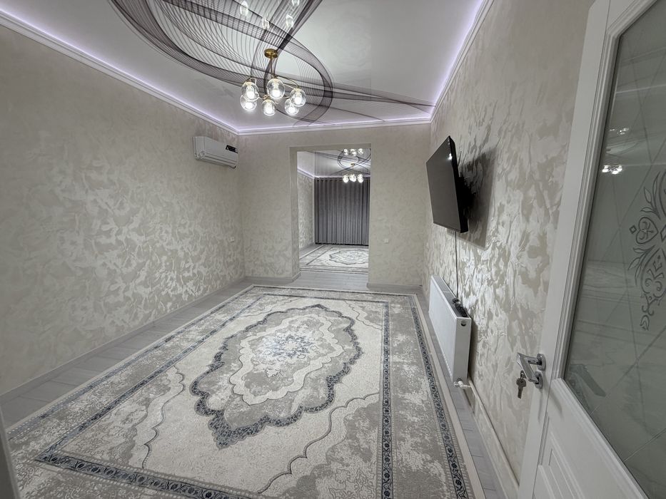 Gulistonda yangi qurilgan domda ideal rimontli dom