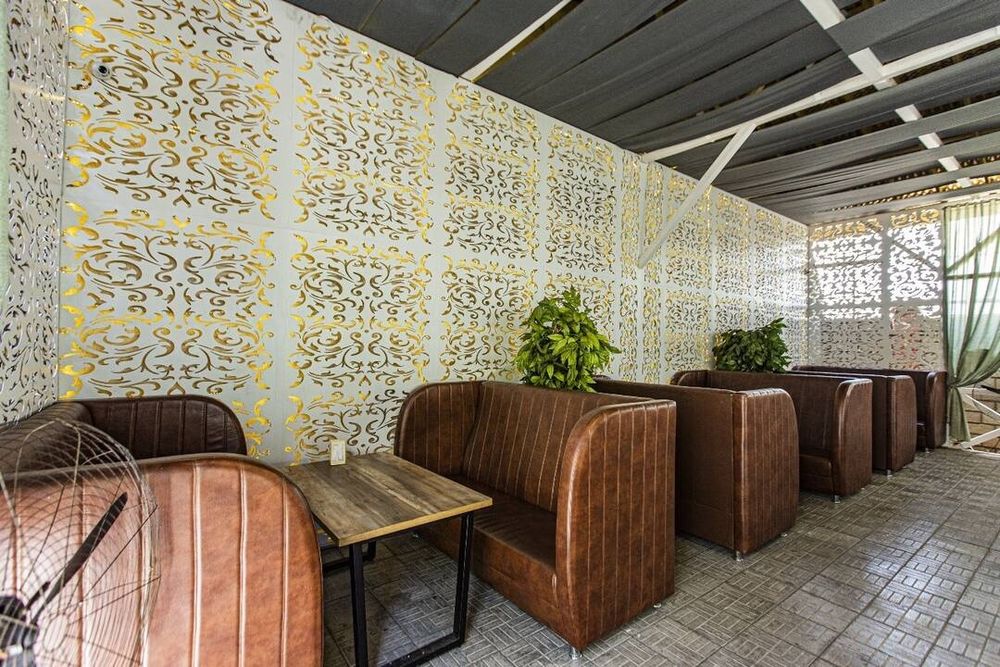 Летник и мебелью