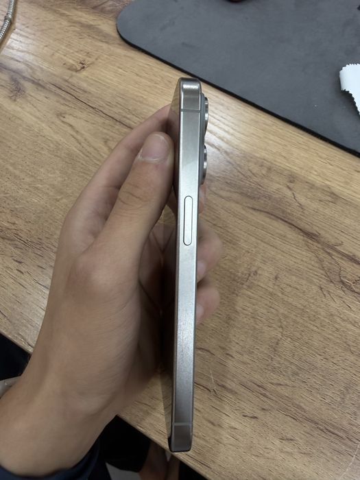 Iphone 15 pro 256gb емкость 83