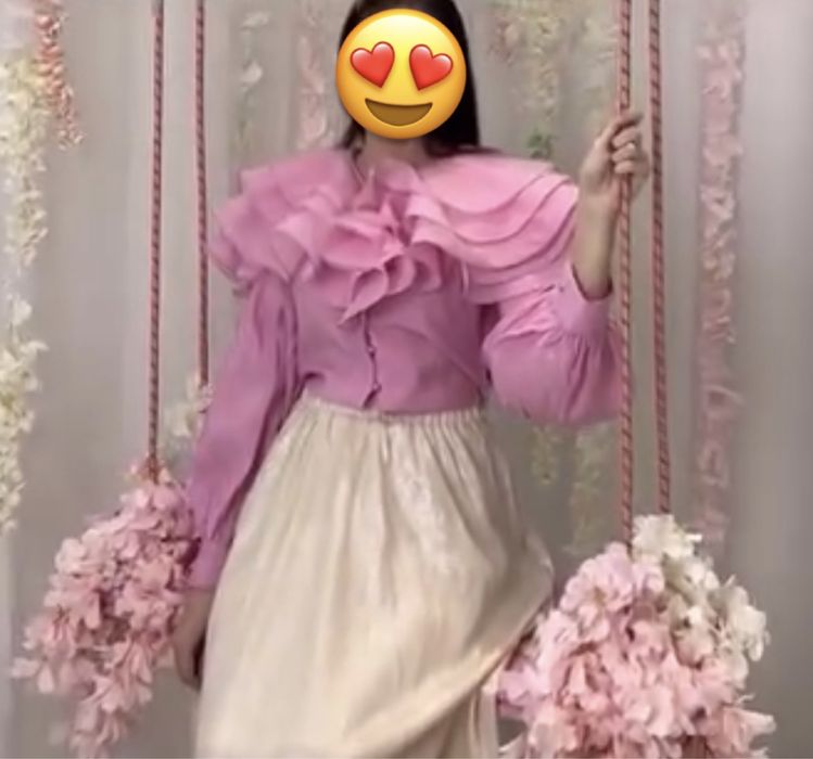 Розовая рубашка красивая