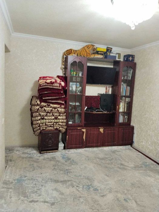 Гагарина Элхолдинг худудида жойлашган 2 хонали квартира сотилади