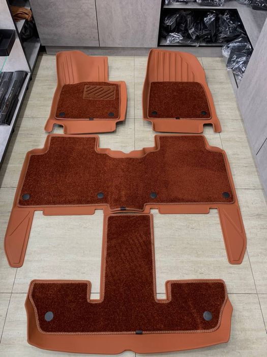 Leapmotor C-16 POLIK