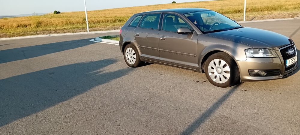 Ауди А 3 първи собственик в България