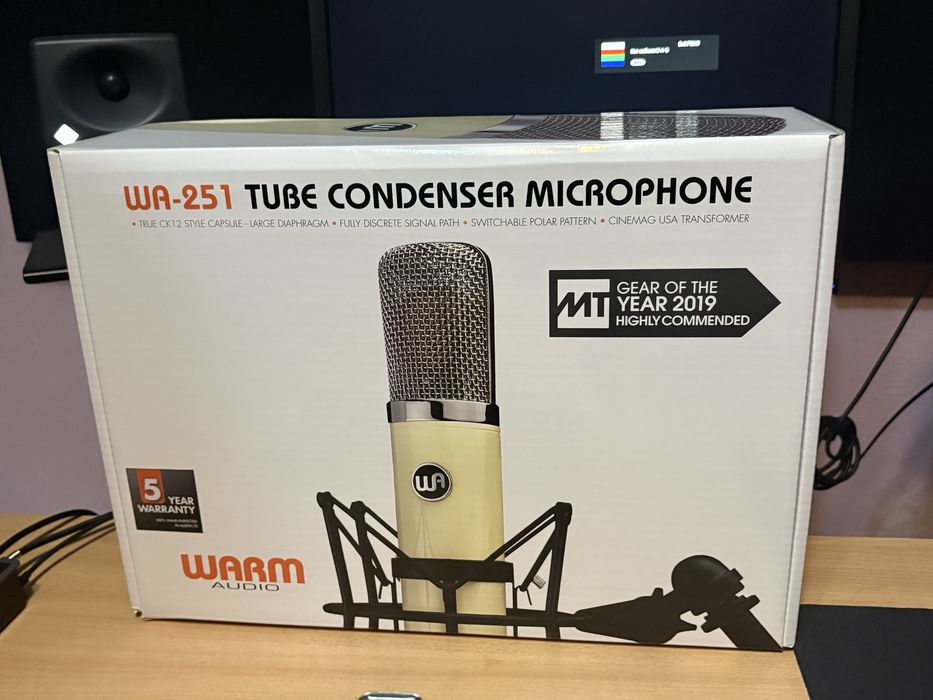 Ламповый студийный микрофон WARM AUDIO WA-251