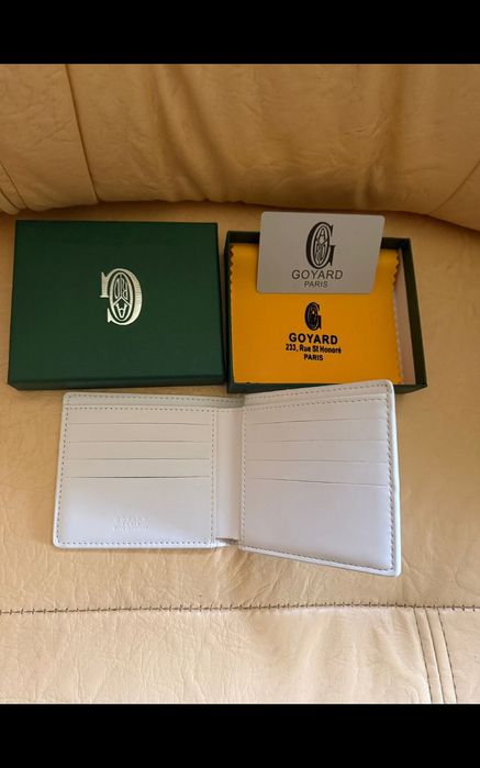 Portofel nou ,  cadou ideal  pentru bărbatul  puternic