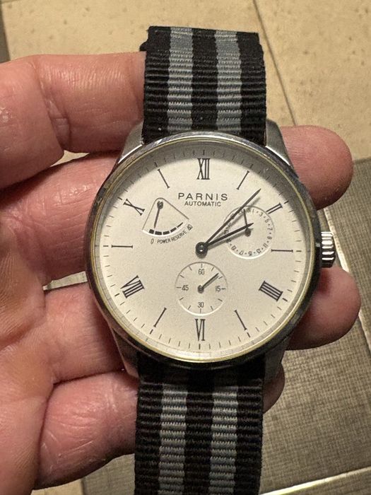 Механичен часовник Parnis