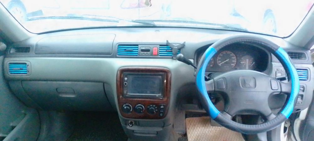 Продам  машину  .