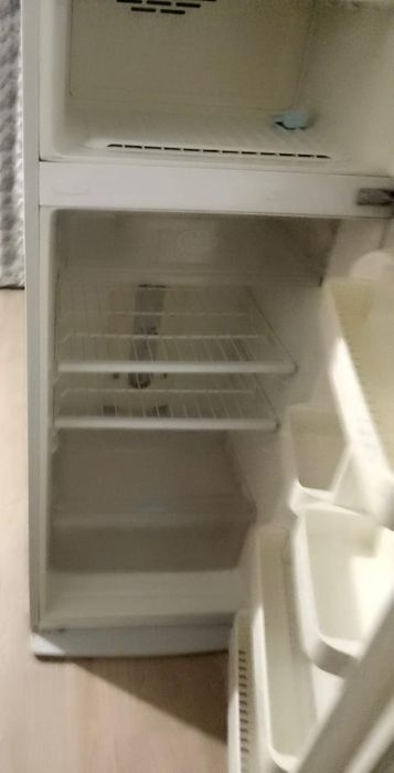 Продается холодильник LG