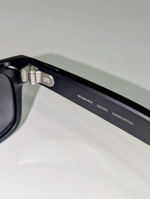 Умные очки Ray-Ban Meta Wayfarer