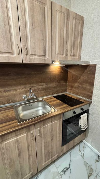 Дава се под наем Едностаен апартамент в София, 7-ми 11-ти километър - 48 кв.м за 448.8 € - Снимка #1