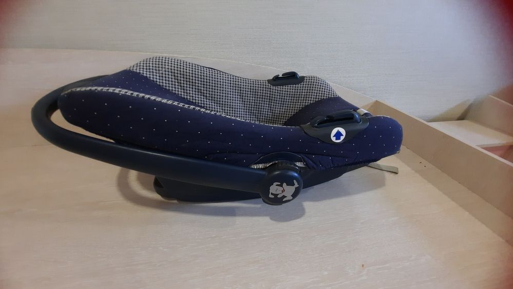 Продам автолюльку