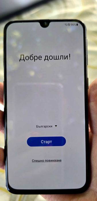 Samsung A40 продавам