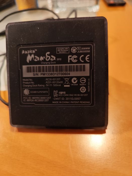 Докинг станция за зареждане на мишка Razer Mamba
Докинг станция за
